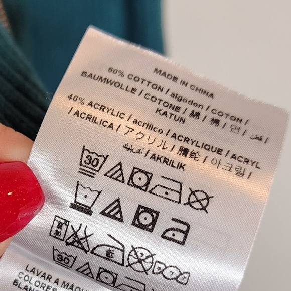 NWT GUESS Malina Green Ribbed Zip Front Long Sleeve Sweater Size XL - Picture 9 of 16